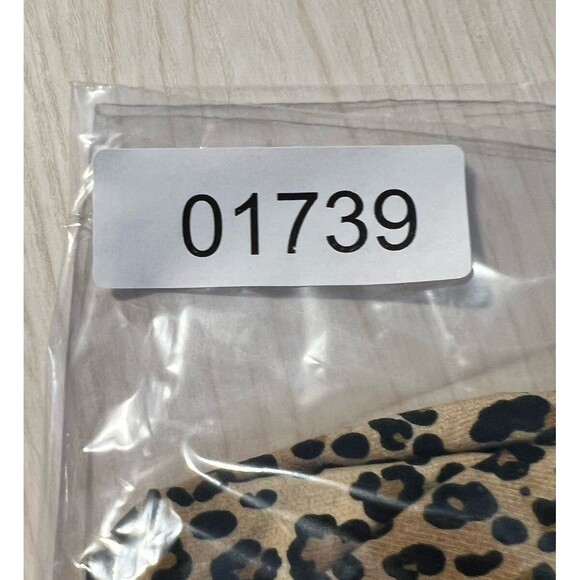 Womens VTG Animal Print Y2K Blouse L 3/4 Sleeves Vneck Cheetah Casual Rockabilly - Picture 9 of 9